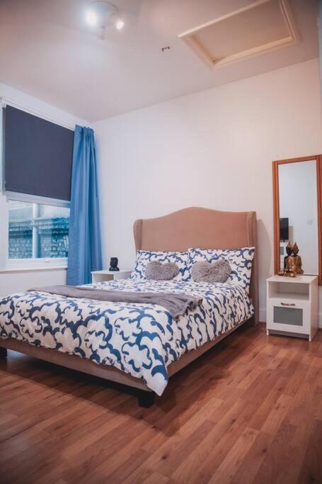 3 Bed Flat With Balcony Central Londýn Exteriér fotografie